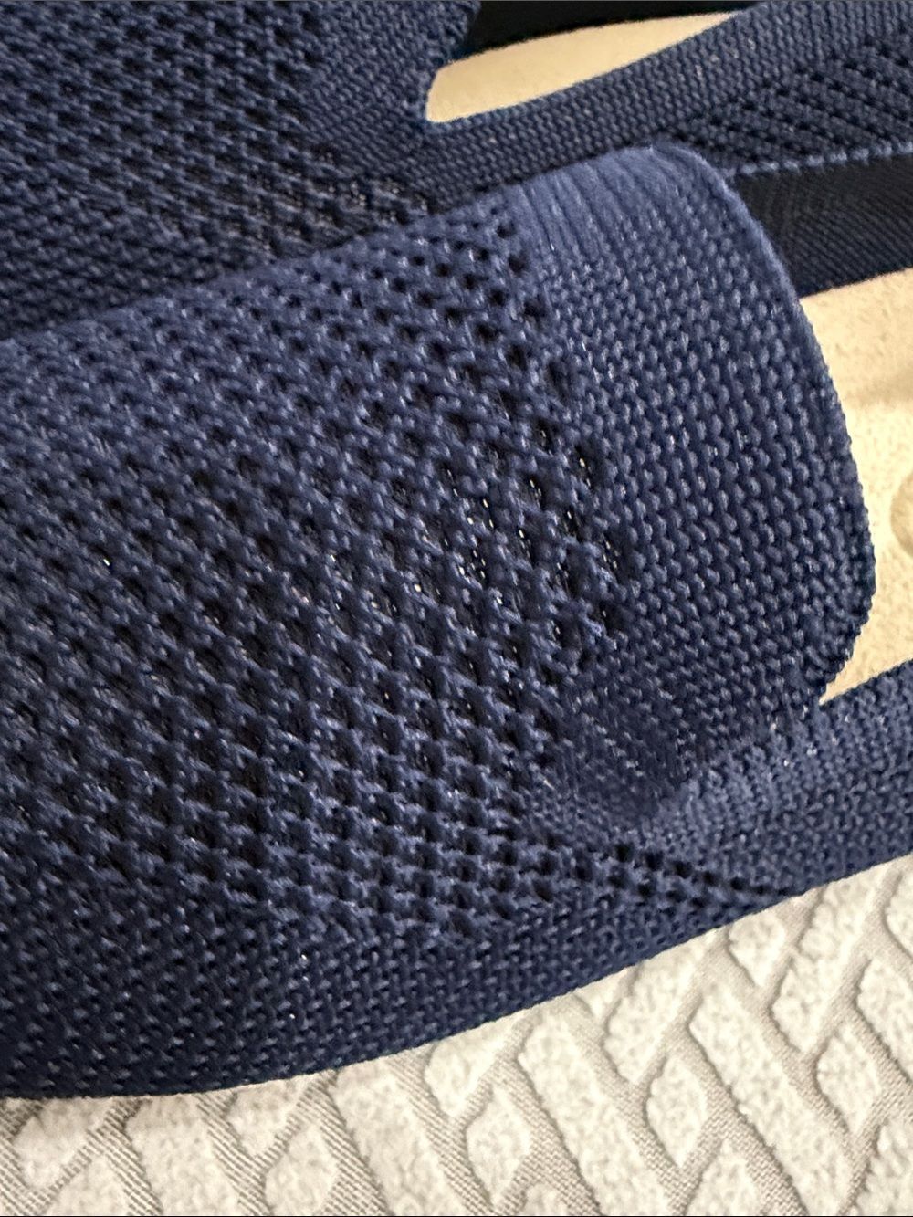 Cliffs by WHITE MOUNTAIN Navy Knit Slip-On Loafers Size 6.5 Chic Breathable - Picture 11 of 11
